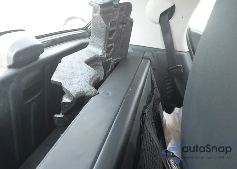 2008 Smart Fortwo Passion/Pure из США, поврежденный, VIN WMEEJ31X78K207633